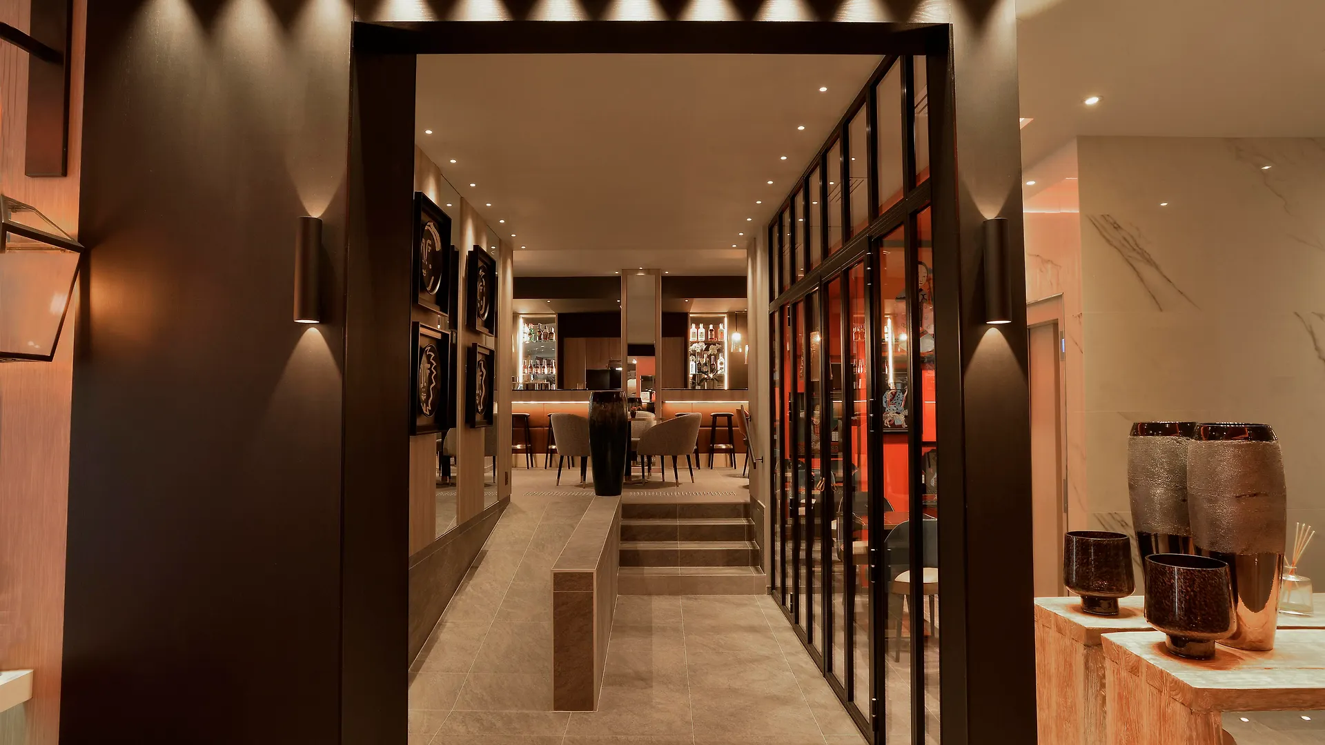 Hotel La Lanterne & Spa By Timhotel Paris