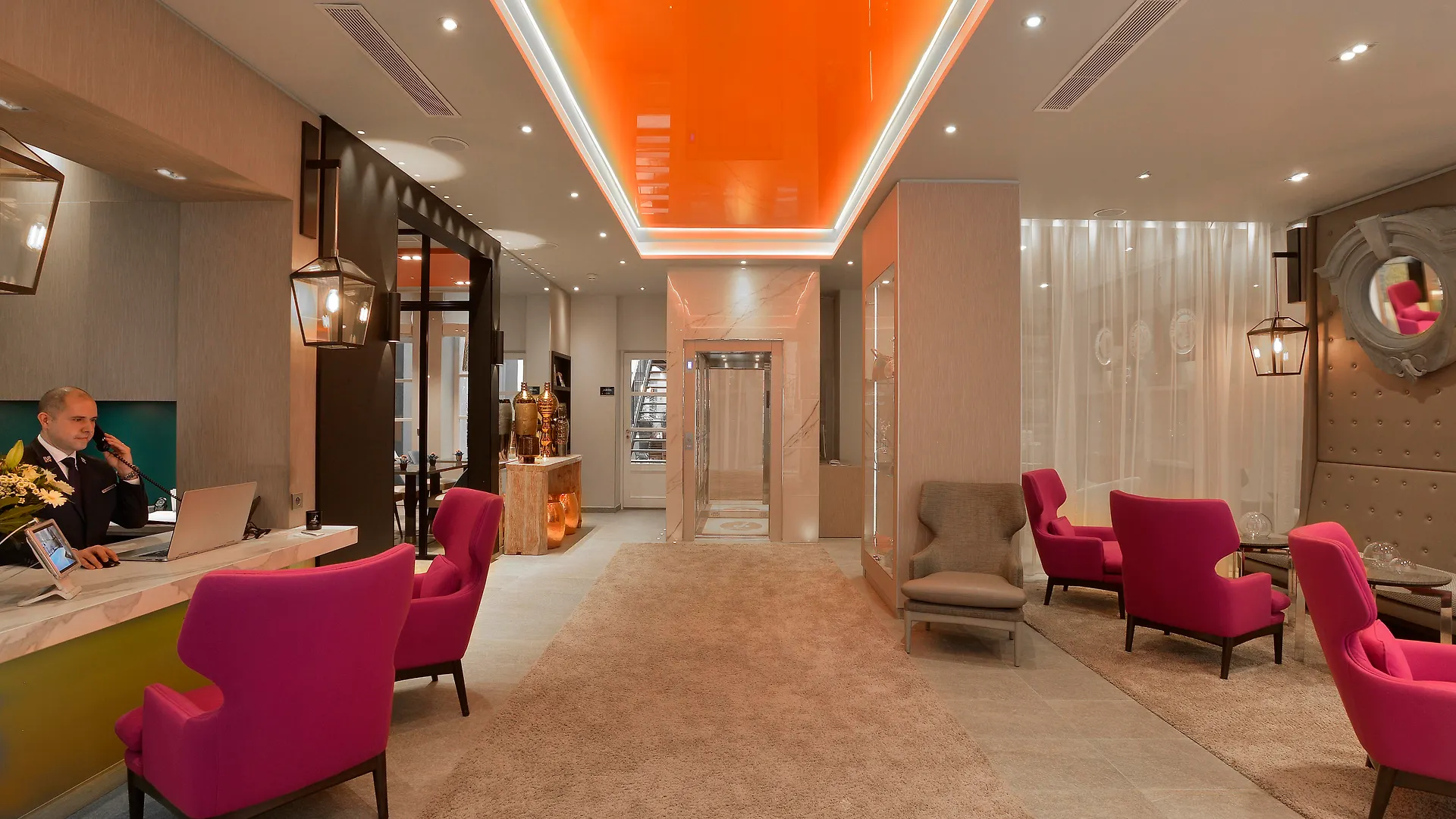 Hotel La Lanterne & Spa By Timhotel Paris France