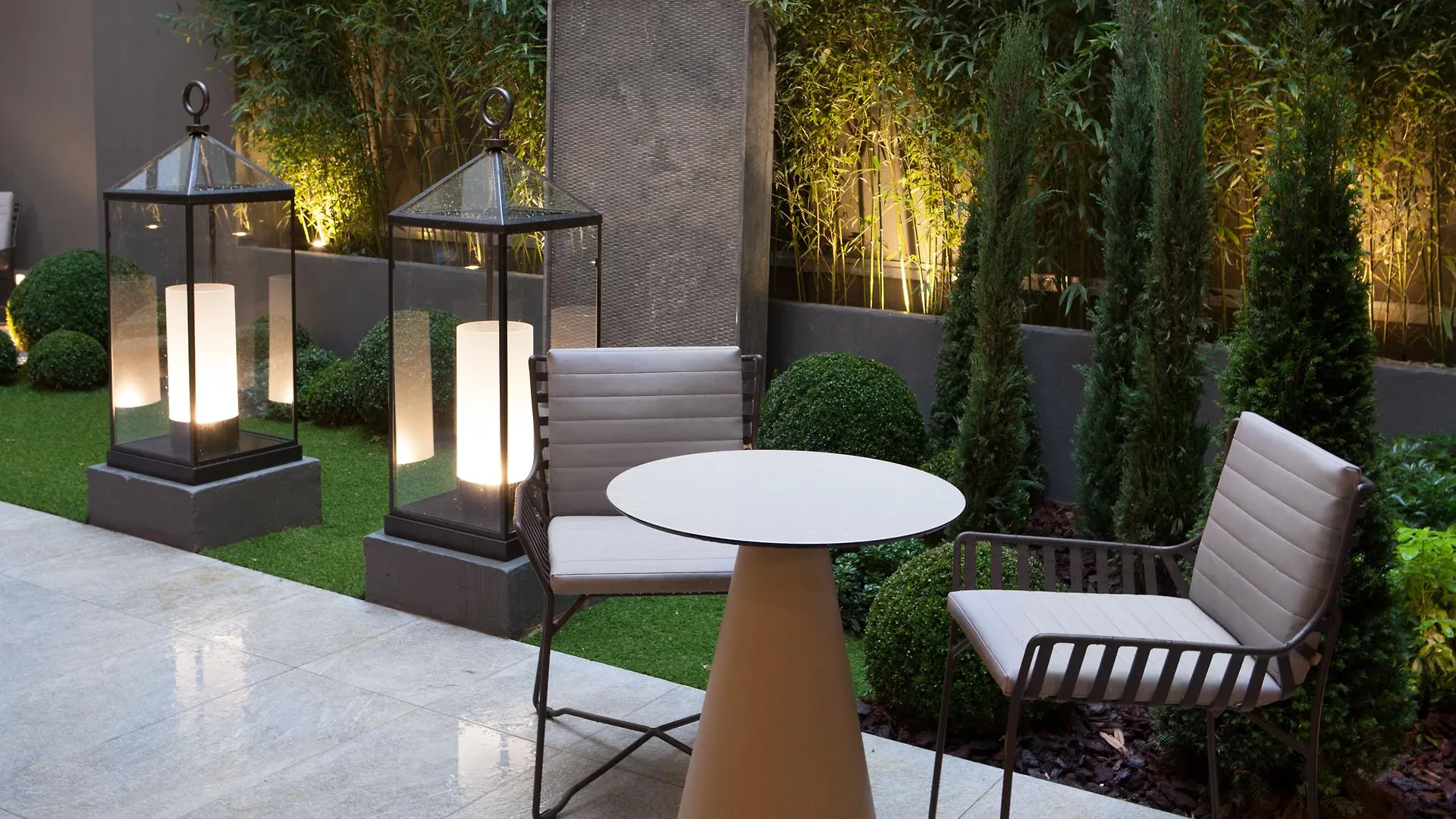Hotel La Lanterne & Spa By Timhotel Paris