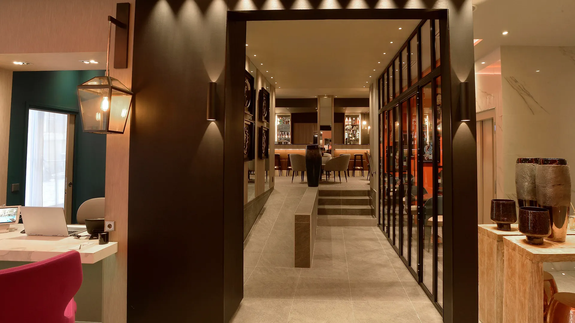 Hotel La Lanterne & Spa By Timhotel Paris