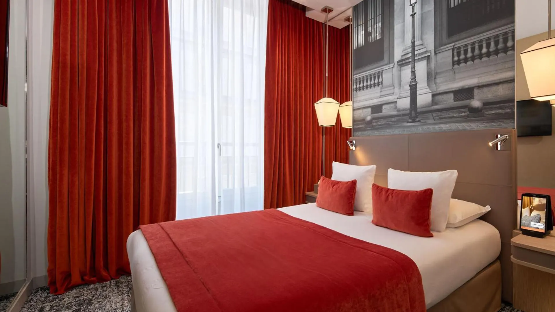 ****  Hotel La Lanterne & Spa By Timhotel Paris France