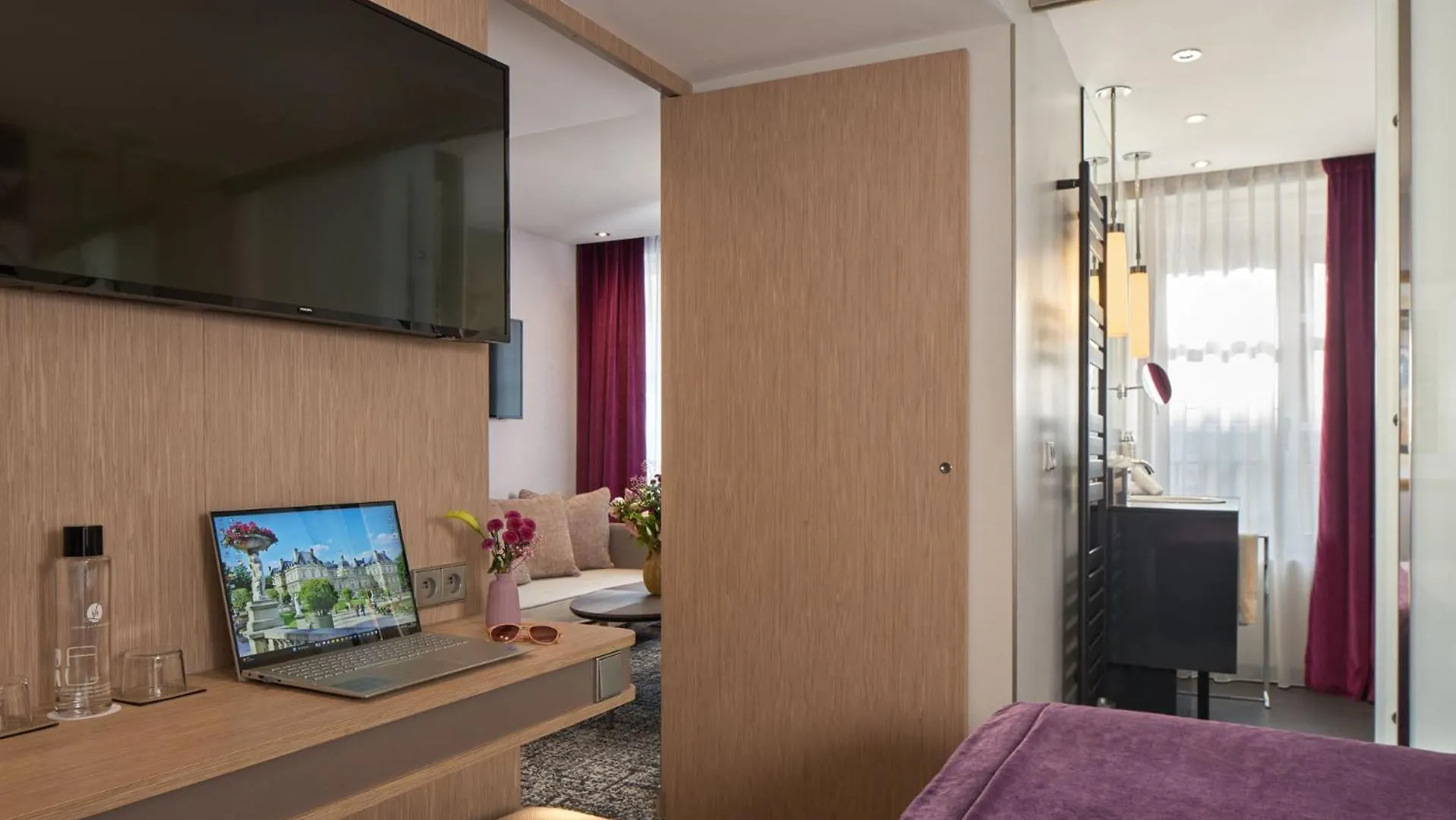 Hotel La Lanterne & Spa By Timhotel Paris